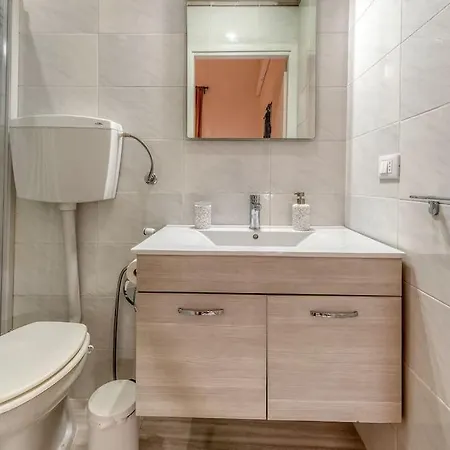Nest 27 * Lecce